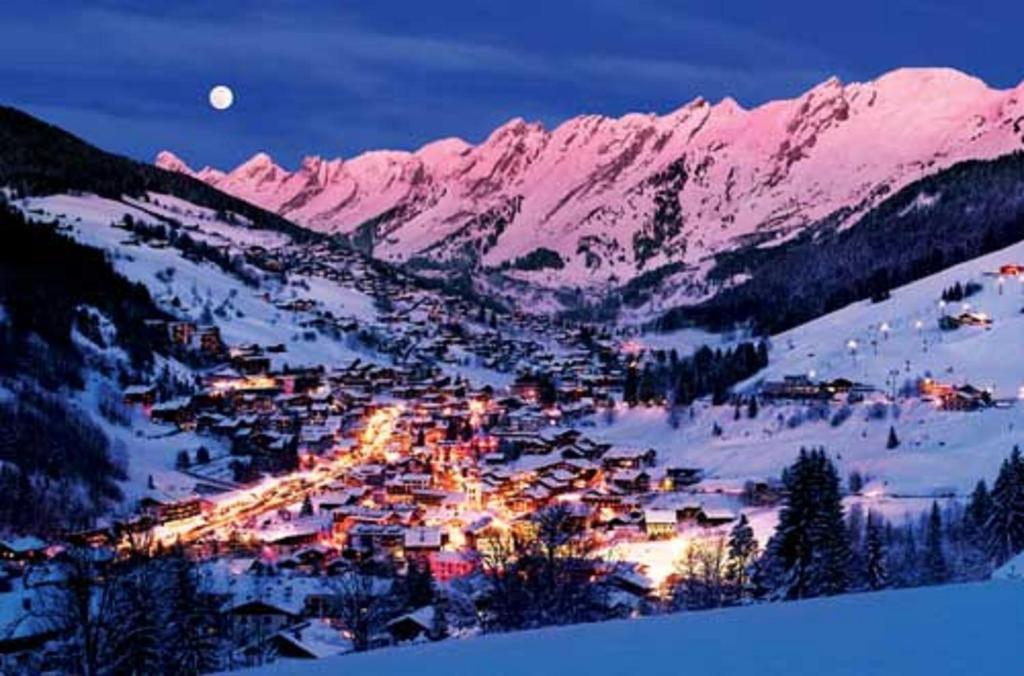 Chalet-Hotel Du Borderan La Clusaz Eksteriør billede