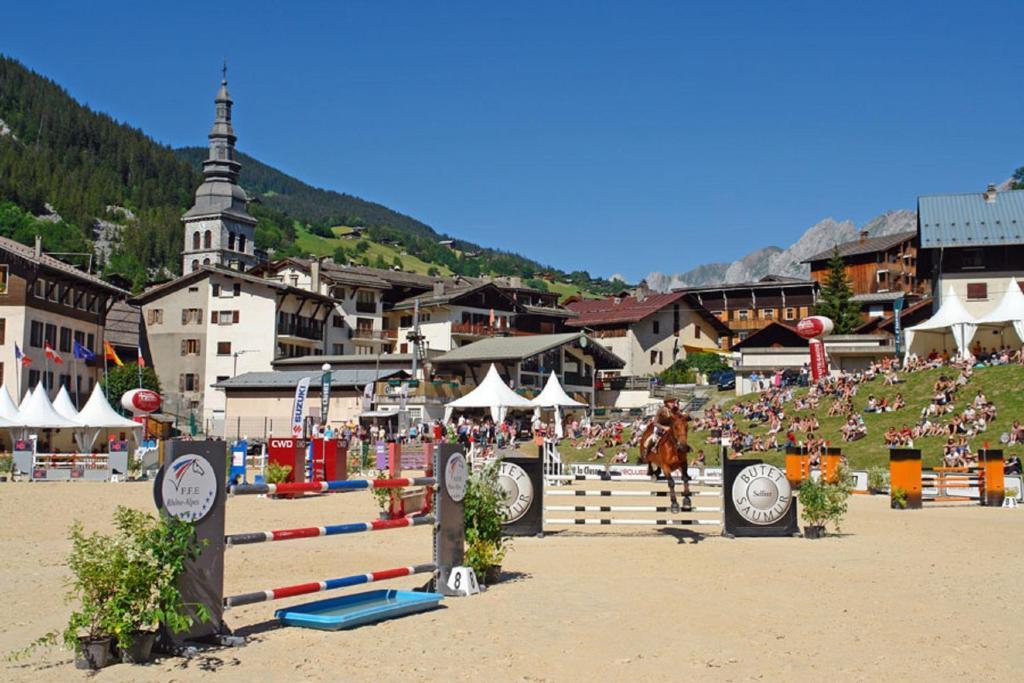 Chalet-Hotel Du Borderan La Clusaz Eksteriør billede